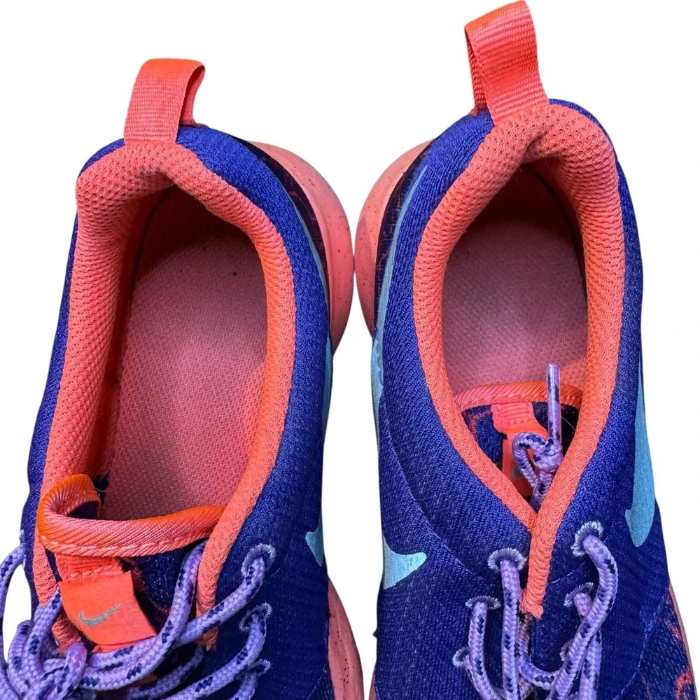 Nike Running Shoes Youth Size 6Y Purple‎ Pink Blue Athletic 807596-501 Sneakers